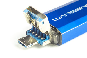 Chiavetta USB 3.0 per smartphone e PC da 32GB