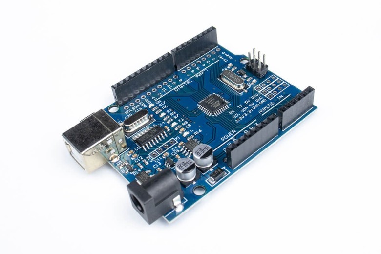 Clone CH340 compatibile con Arduino Uno Rev3
